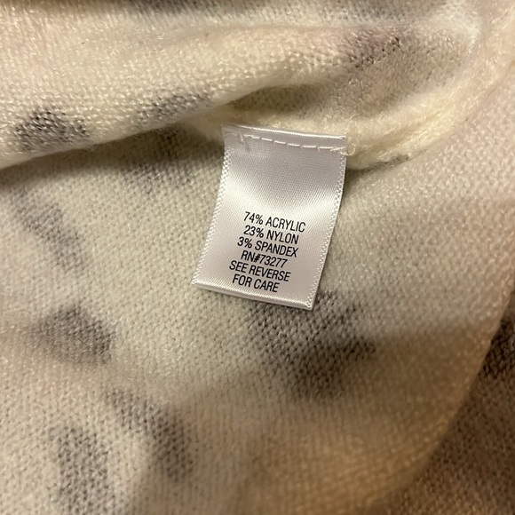 Croft &Barrow Sweater Size L - Picture 4 of 4